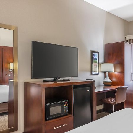 Comfort Inn & Suites Conway Bagian luar foto