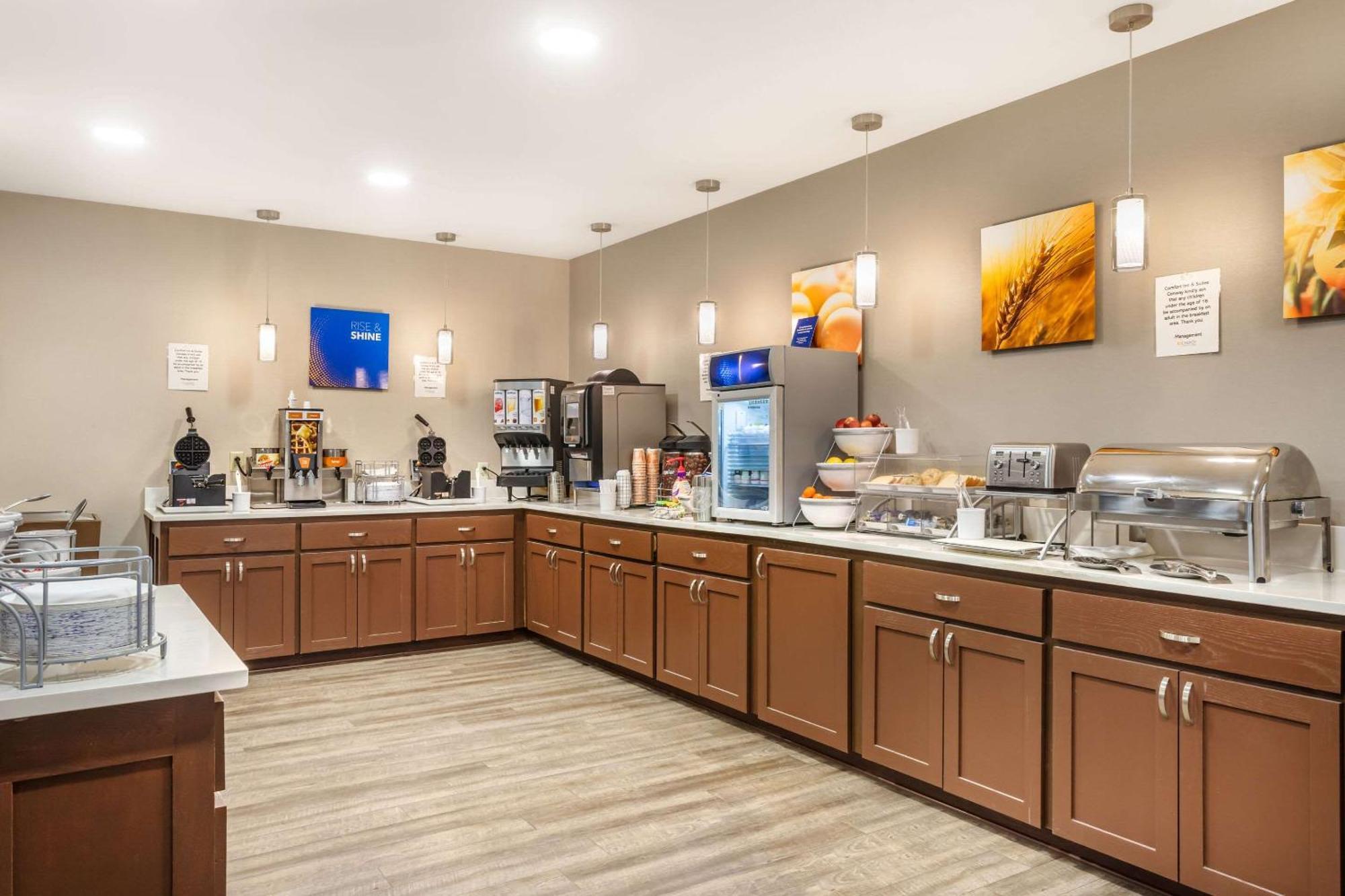 Comfort Inn & Suites Conway Bagian luar foto