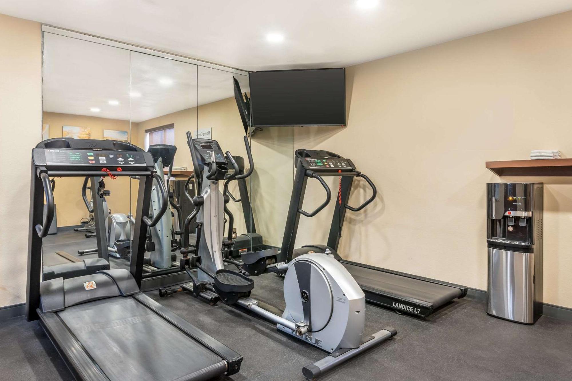 Comfort Inn & Suites Conway Bagian luar foto