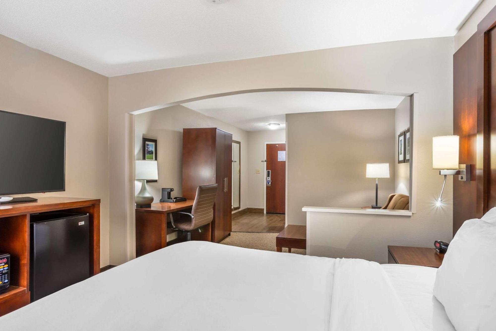 Comfort Inn & Suites Conway Bagian luar foto