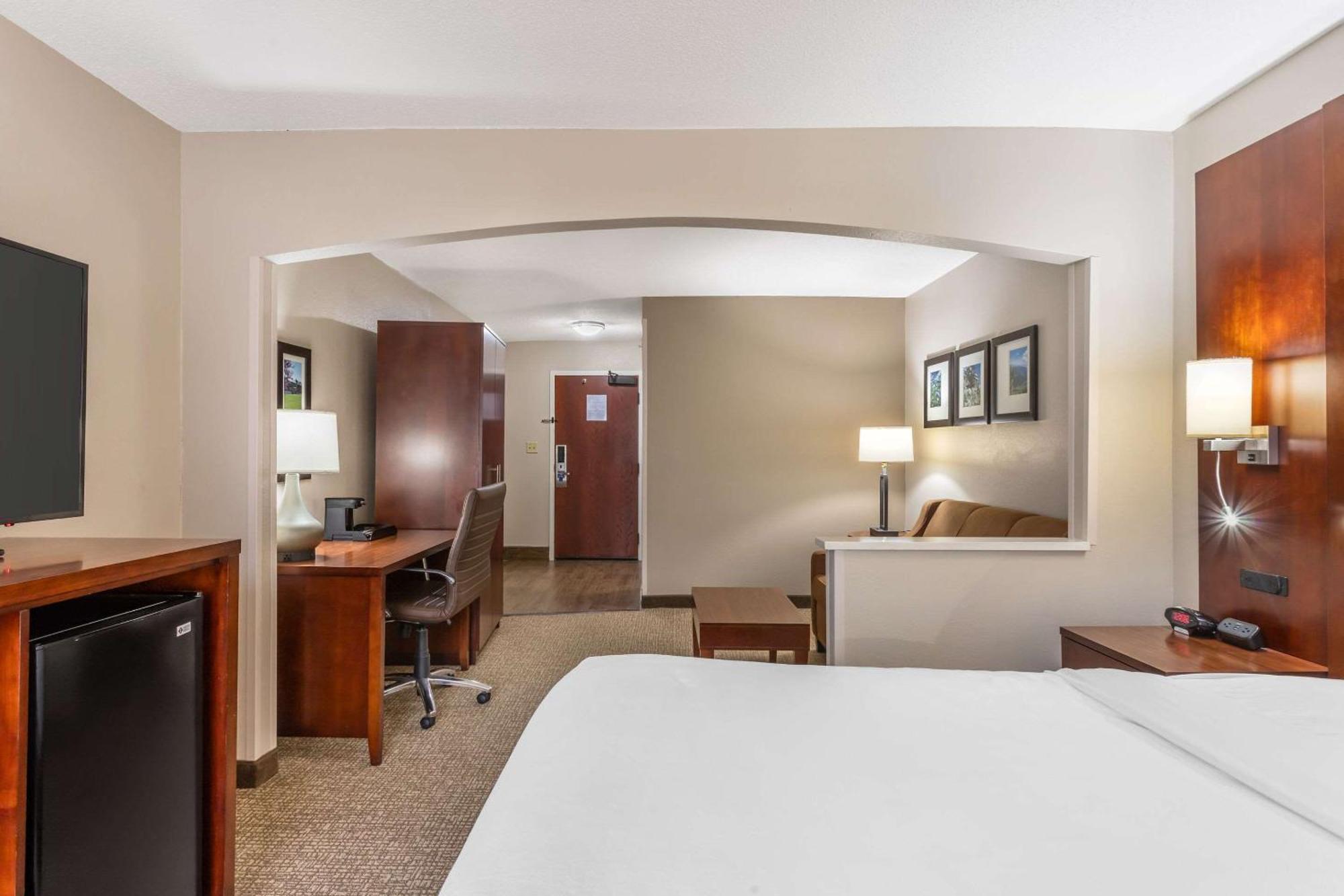 Comfort Inn & Suites Conway Bagian luar foto
